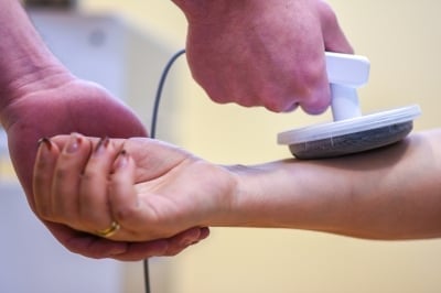 Deep Oscillation device